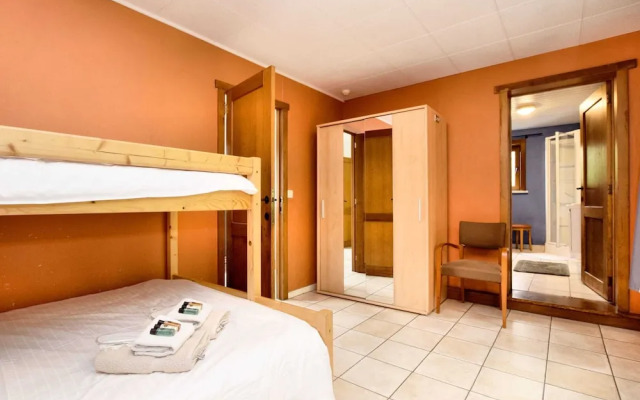 Durbuy Forest Villa With Pool