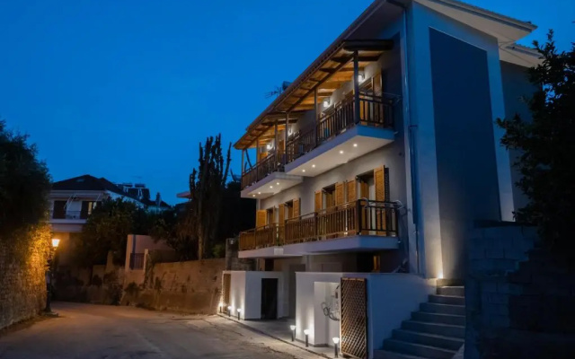 IONIS Apartments