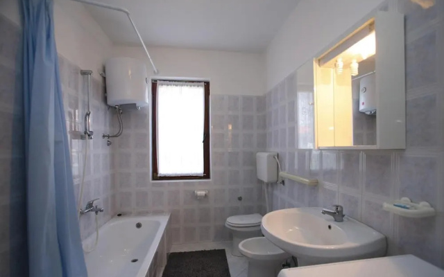 Stunning Home in Labin With Wifi and 2 Bedrooms