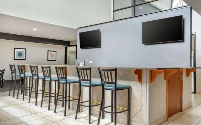 Best Western Northwest Corpus Christi Inn & Suites