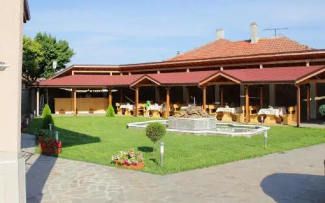 Akre Hotel Kavarna