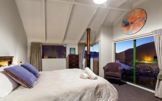 Queenstown Hill Haven