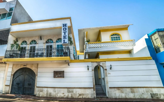 Hotel Casa Blanca