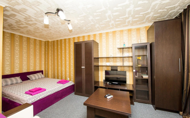 Aday Apartments (Эдэй Апартаменты) на улице Радищева 86