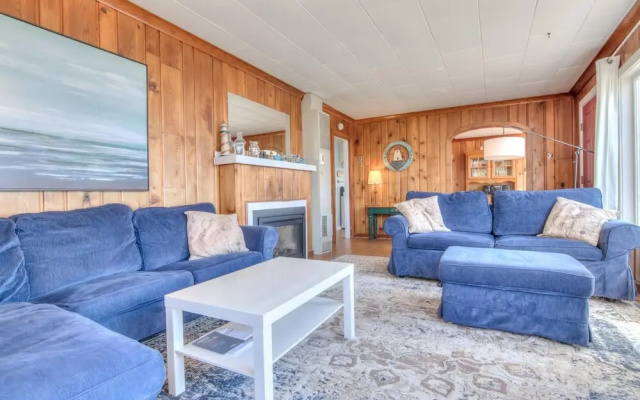 Sea Chalet