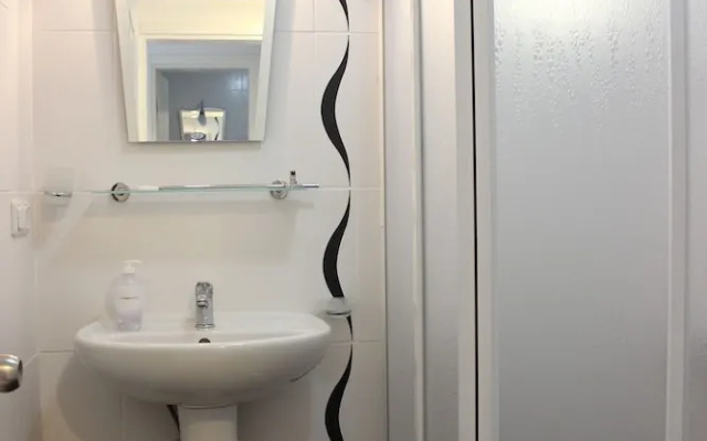 Ocean Beach Apartment by TurkishLettings