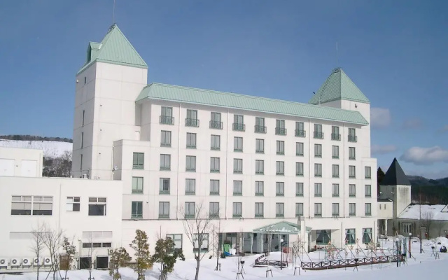 hotelImage