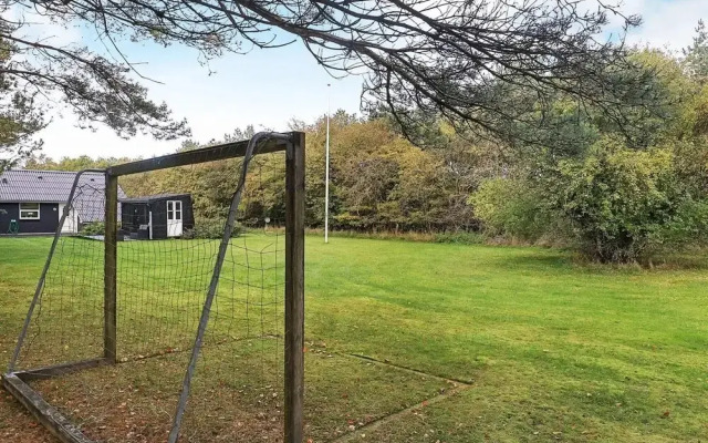 8 Person Holiday Home in Skals