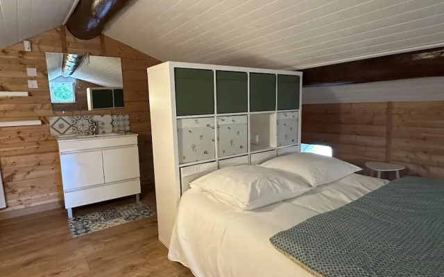 Cottage by River With Spa Near Carcassonne