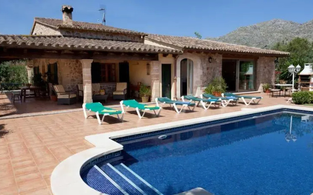 Villa Estades Petit
