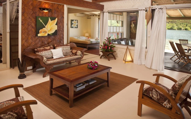 Robinsons Cove Villas