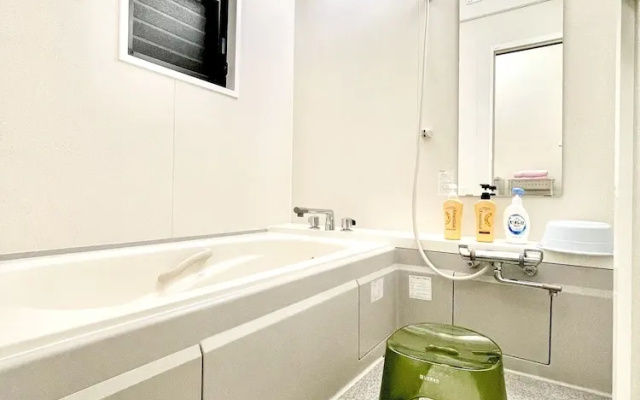 Inuyama Modern Room