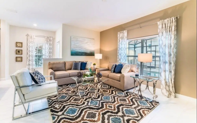 Luxury Disney 5 Bedroom Townhouse