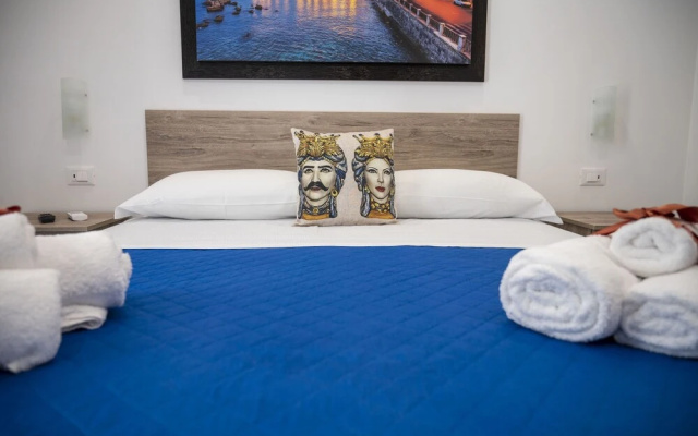 Cobalto Apartment On Sea Shore
