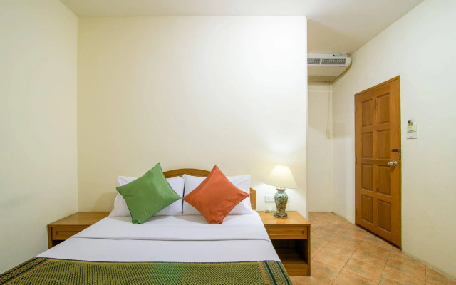 Baan Khachathong Hua Hin