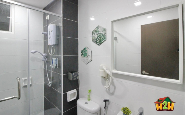 H2H - Neo Casual - Majestic Ipoh Town Center - 8pax