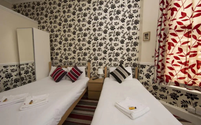 Royal London Hotel