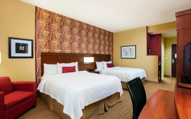 Courtyard Homestead Marriott