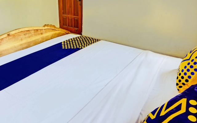 SPOT ON 93144 Homestay H. Syarif Syariah - Bandar Gresik 2