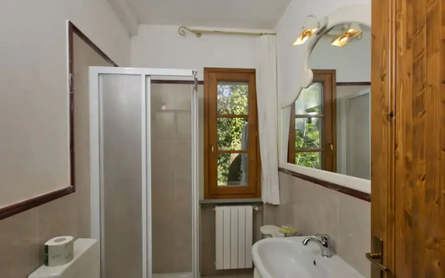 Apartment in Sassetta With Pool and Scenic Views
