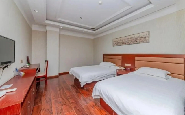 Yinzuo Holiday Hotel