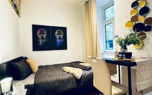 Bright Studio Stay Apt Near Rathausplatz