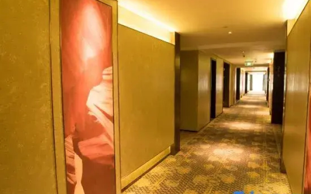 Taidong Fashion Island Hotel