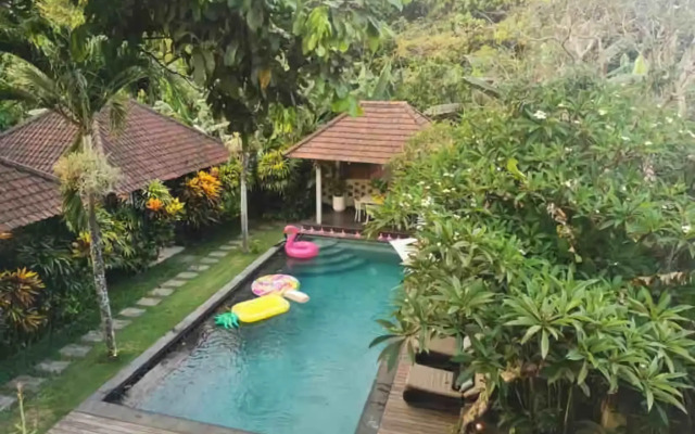 The Kanjeng Suites Batubelig