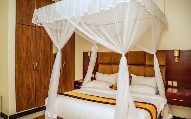 2 Bed - Sleeps 4 - Free Airport Shuttle