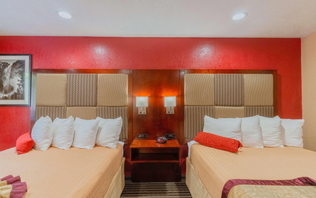 Best Western Plus Yosemite Way Station Motel