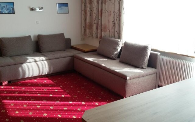 Отель Appartements Herold Австрия, Зёлль - отзывы, цены и фото номеров - забронировать отель Appartements Herold онлайн комната для гостей
