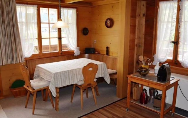Marmotte, Chalet