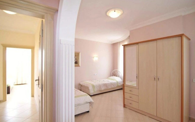 Villa with Majestic Views 1026