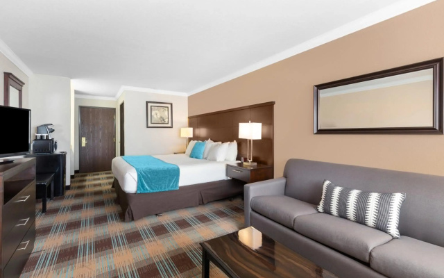 Inn At Moses Lake