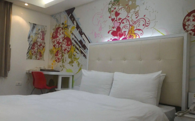 Beethoven Express Hotel
