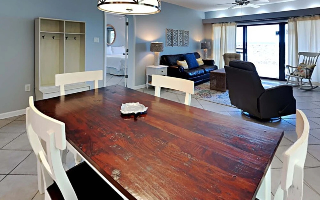 Shipwatch Surf & Yacht by Southern Vacation Rentals