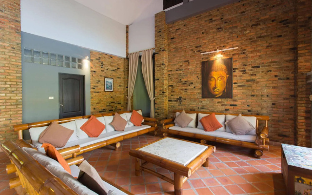 Baan Oriental Villa