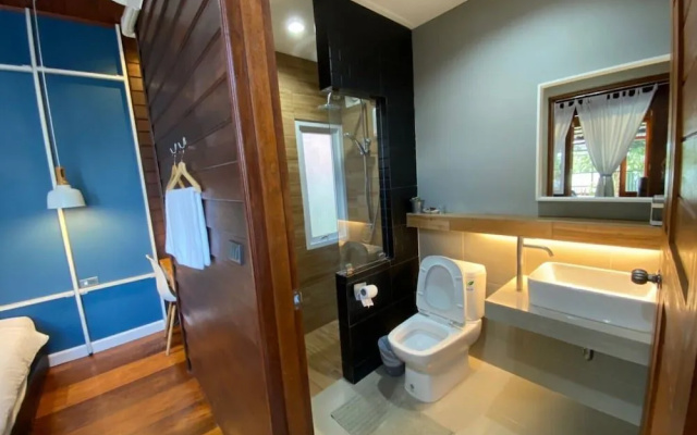 Lux Homestay