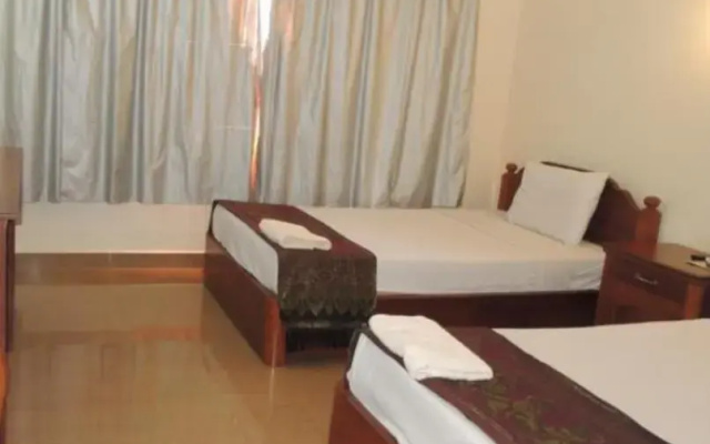Ratanak City Hotel