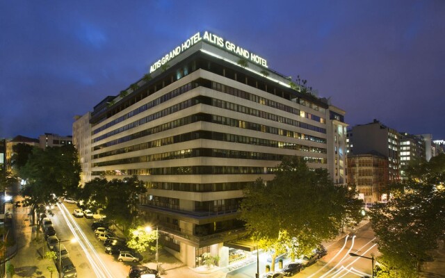 Altis Grand Hotel вид на фасад