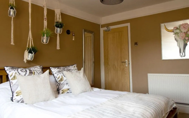 The Riverside Rooms