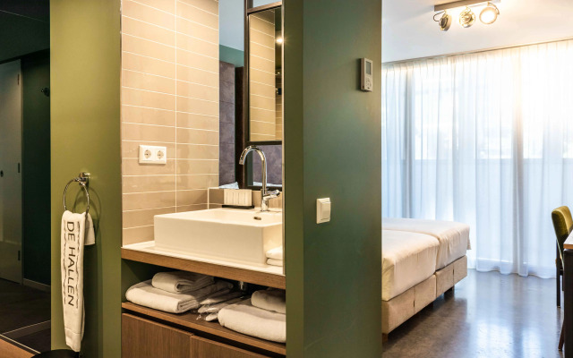 Hotel De Hallen