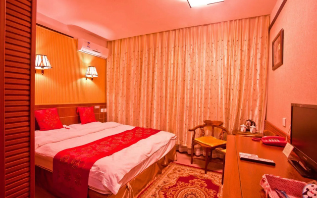 Xiao Yuan Alley Courtyard Hotel