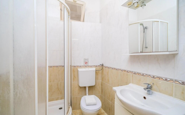 Stunning Apartment in Dubrovnik With Wifi and 2 Bedrooms