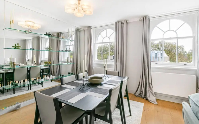 Knightsbridge Home Views Over Hyde Park