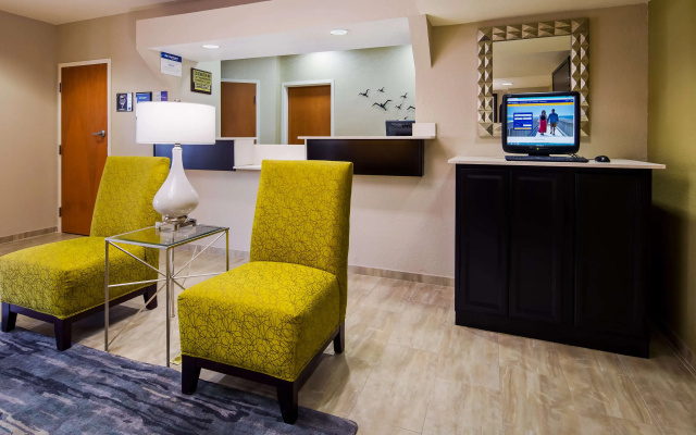Best Western Edgewater Inn