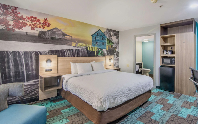 Clarion Pointe Wake Forest - Raleigh North