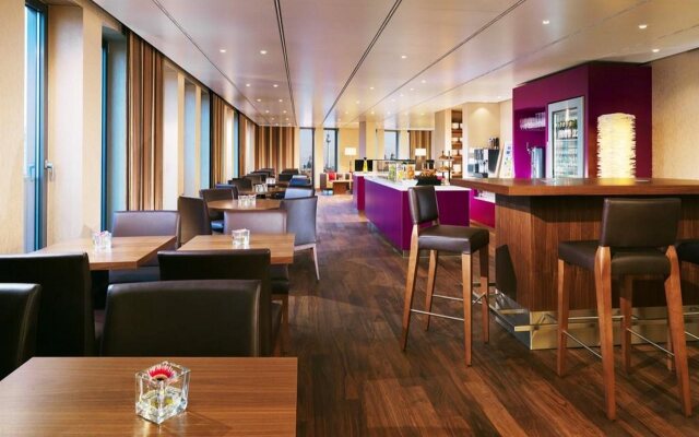 Отель Berlin Marriott Hotel Германия, Берлин - 3 отзыва об отеле, цены и фото номеров - забронировать отель Berlin Marriott Hotel онлайн гостиничный бар