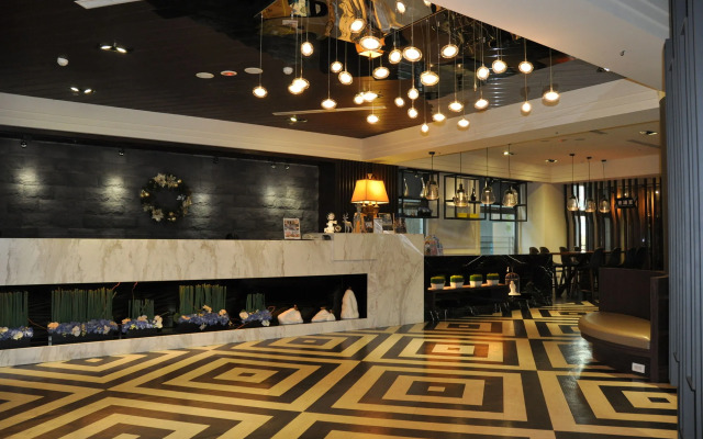 Merryday Hotel Banqiao Branch