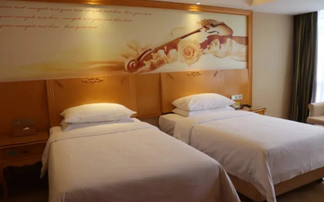 Vienna Hotel (Gongcheng Tianjie)